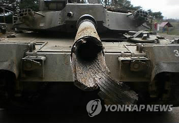반도의 장갑차.jpg