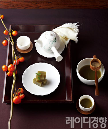 따뜻한 티타임을 즐겨보자 Autumn Tea Table Setting