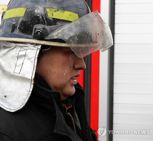 [기사] 평택 가구전시장 화재진압 소방관 2명 순직