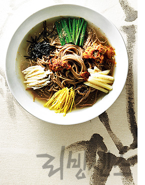 팔도국수 이미지