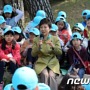 [사진]朴 대통령, 어린이들과 즐거운 시간
