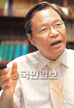 서울 신양교회 이만규 목사 “신앙의 의문 끊이지 않을 때 원인과 해법 예배 속에 있다”