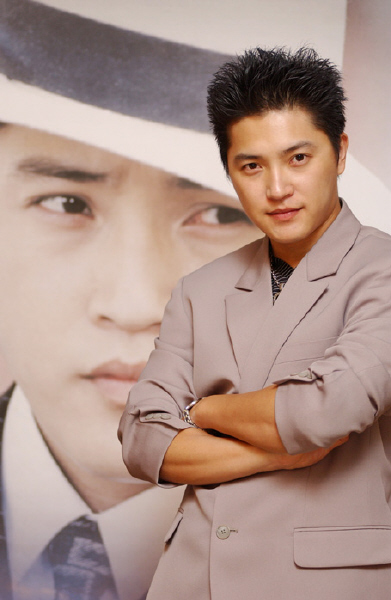 겨우 24살의 나이에 연기대상을 받았던 남자배우.jpg | 인스티즈