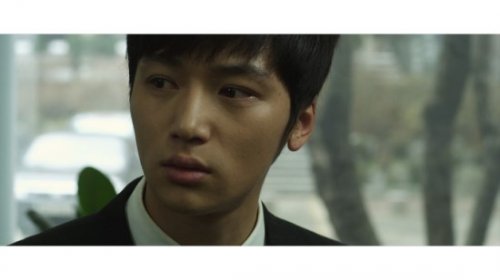 독립영화부터 연기를 시작하고 크게 대성할 자질이 있는 배우 | 인스티즈