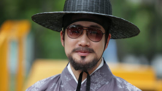 사람들이 절세미남이라고 하는데 그정돈 아닌것 같음.jpg | 인스티즈