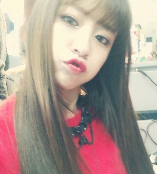 1년사이 이미지가 확달라진 여자아이돌.jpg | 인스티즈