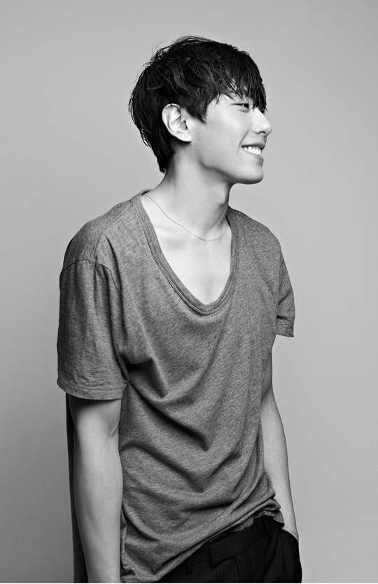 박효신, 기습컴백 소식에 누리꾼 '들썩'..싱글 'Shine Your Light' 발매