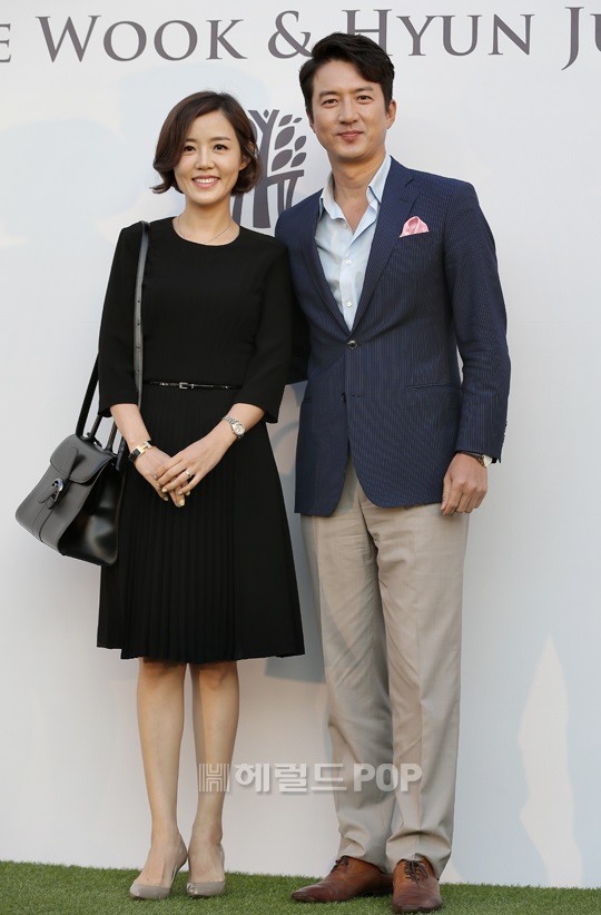 201506017373安在旭崔贤珠7373今天下午大婚现场