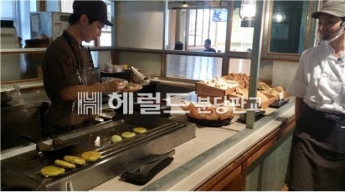 담은푸드한식뷔페 이미지