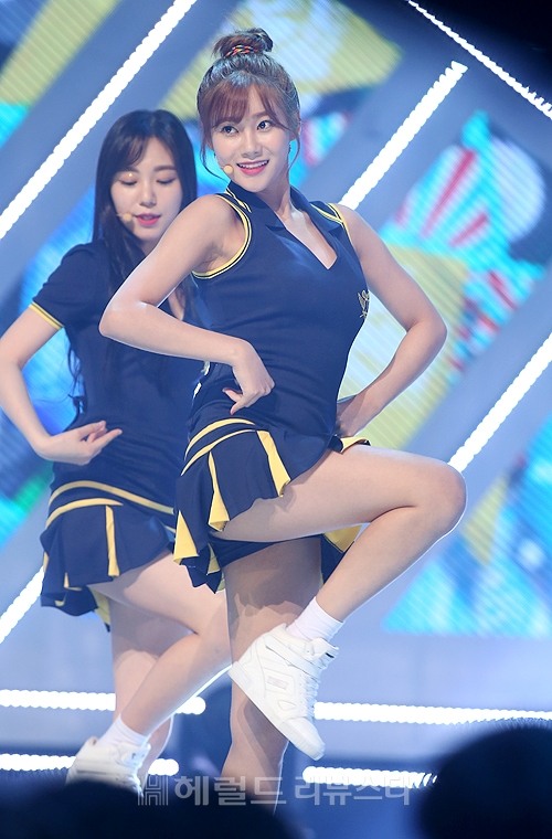 유나댄스 이미지