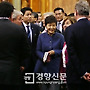 [경향포토]영 의회 찾은 박근혜 대통령