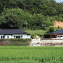 정원에 힘 준 진교 농가 리모델링